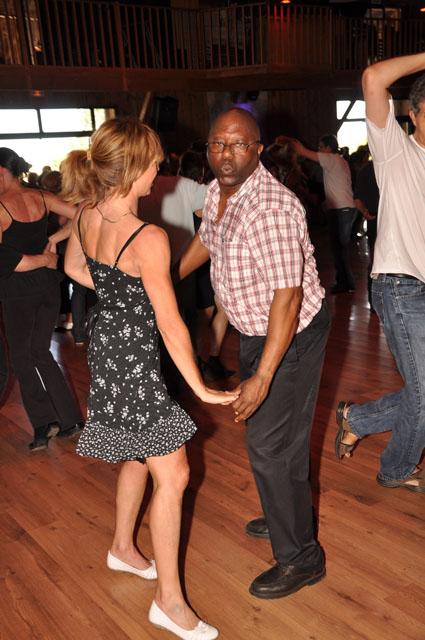 min 2011 05 29 station danse 085